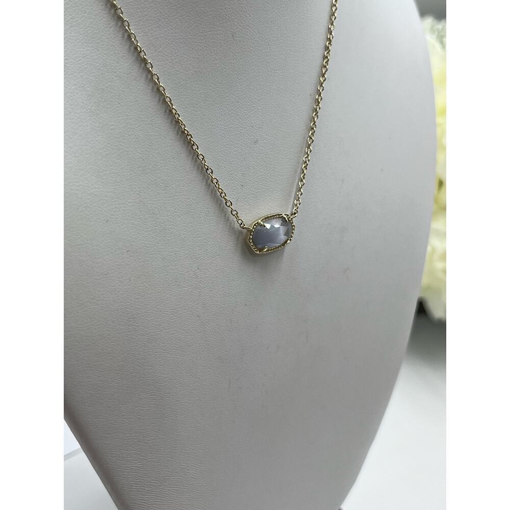 Kendra Scott Gold Plated Elisa Pendant Necklace‎ in Slate Gray Glass Illuision - Picture 7 of 14
